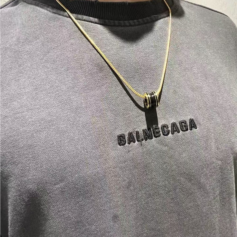 Bulgari Black and Gold Necklace with Elegant Design